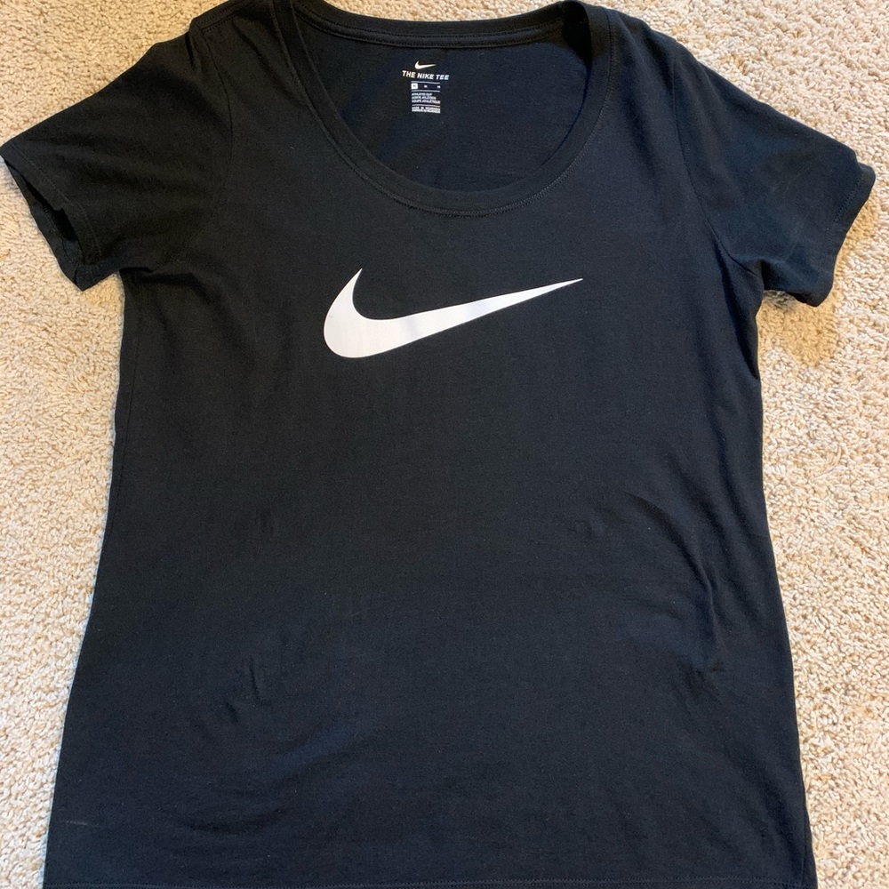 Nike t-shirt